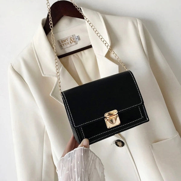 BOLSO CON CADENA DORADA (2 BOLSOS)