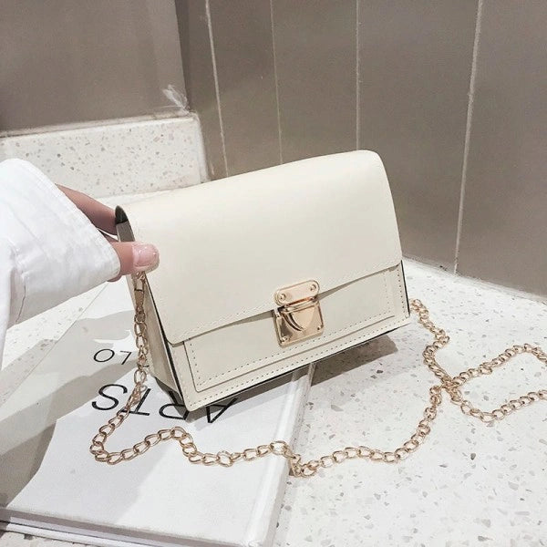 BOLSO CON CADENA DORADA (2 BOLSOS)