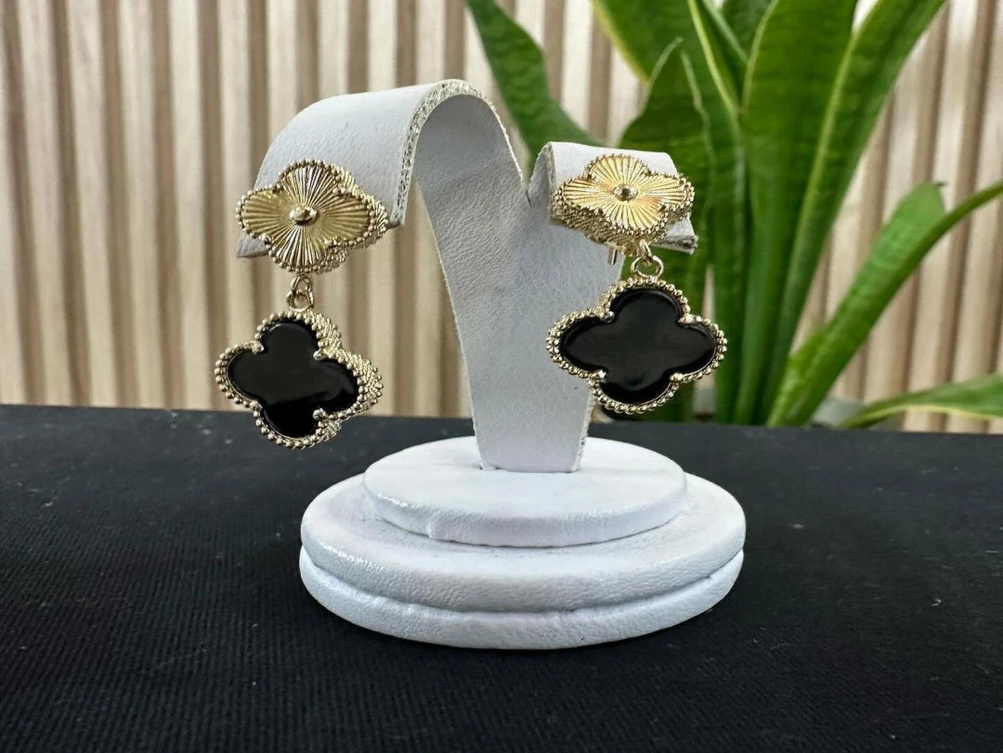 ARETES COLGANTES DE TRÉBOL