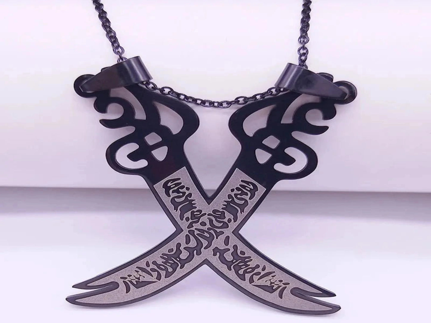 COLLAR DE ESPADA