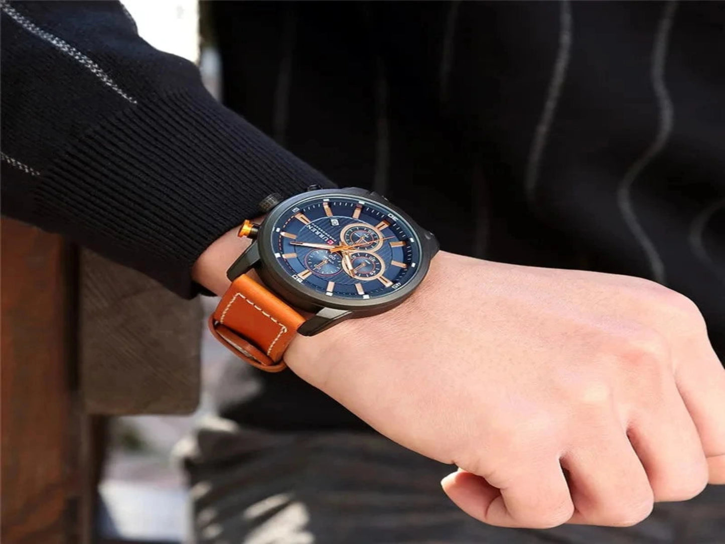 RELOJ CURREN