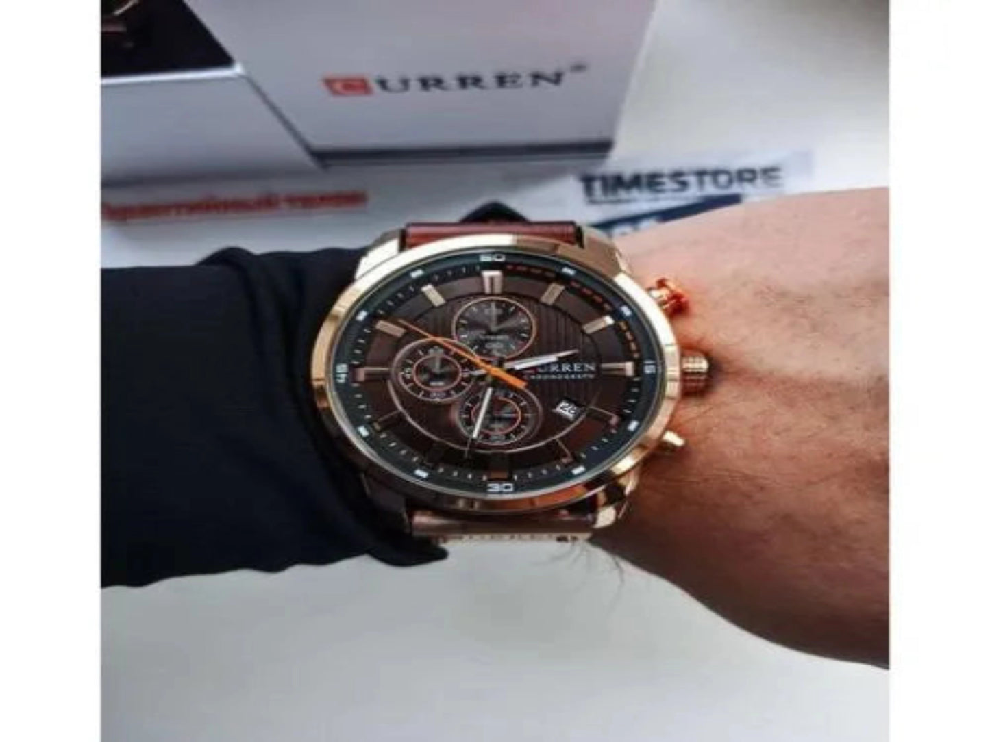 RELOJ CURREN